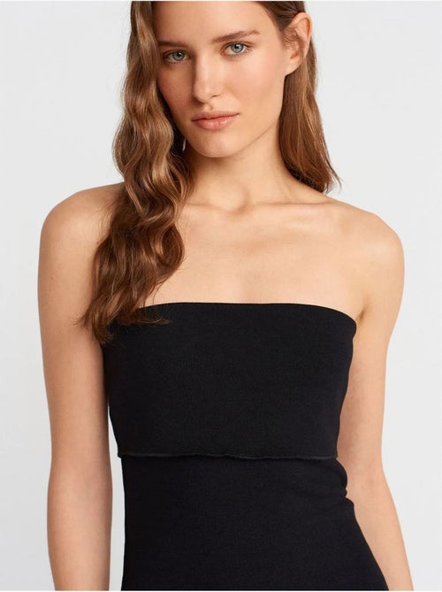 Vestido midi justo sem alças dilvin - Kiabi Vestido midi justo sem alças dilvin - Kiabi
