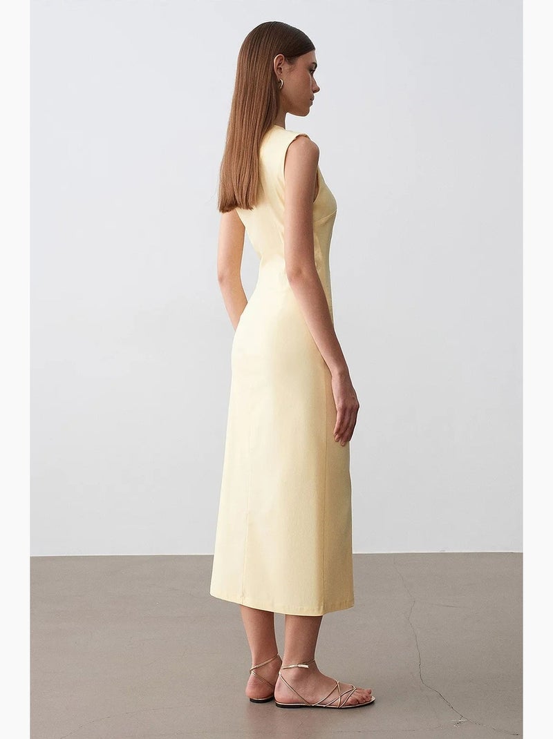 Vestido midi justo sem mangas com fenda dilvin Amarelo-limão - Kiabi
