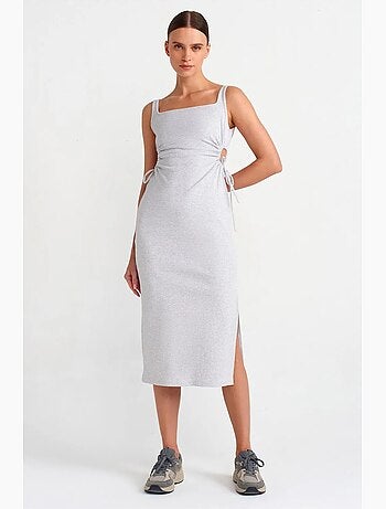 Vestido midi justo sem mangas com recorte dilvin