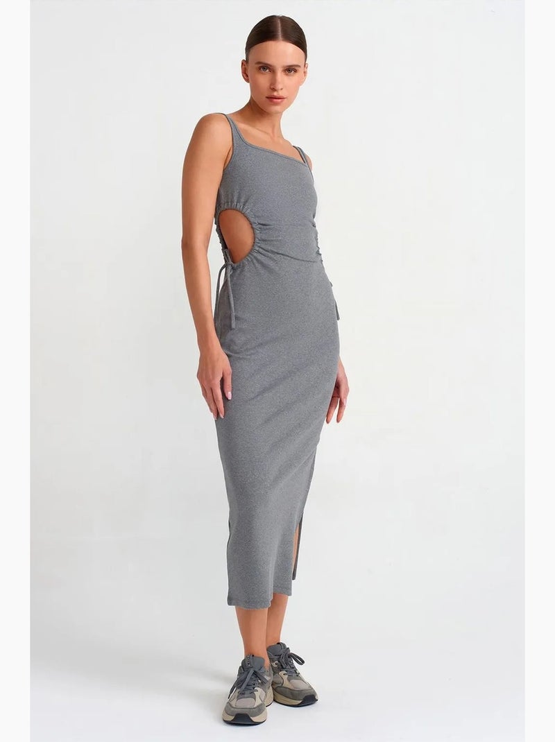 Vestido midi justo sem mangas com recorte dilvin Cinza-preto - Kiabi