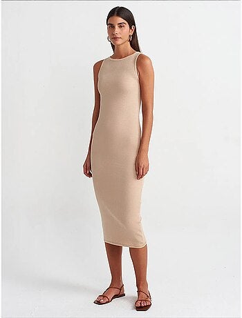 Vestido midi justo sem mangas dilvin