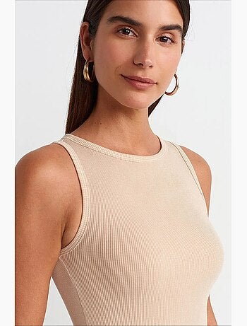 Vestido midi justo sem mangas dilvin