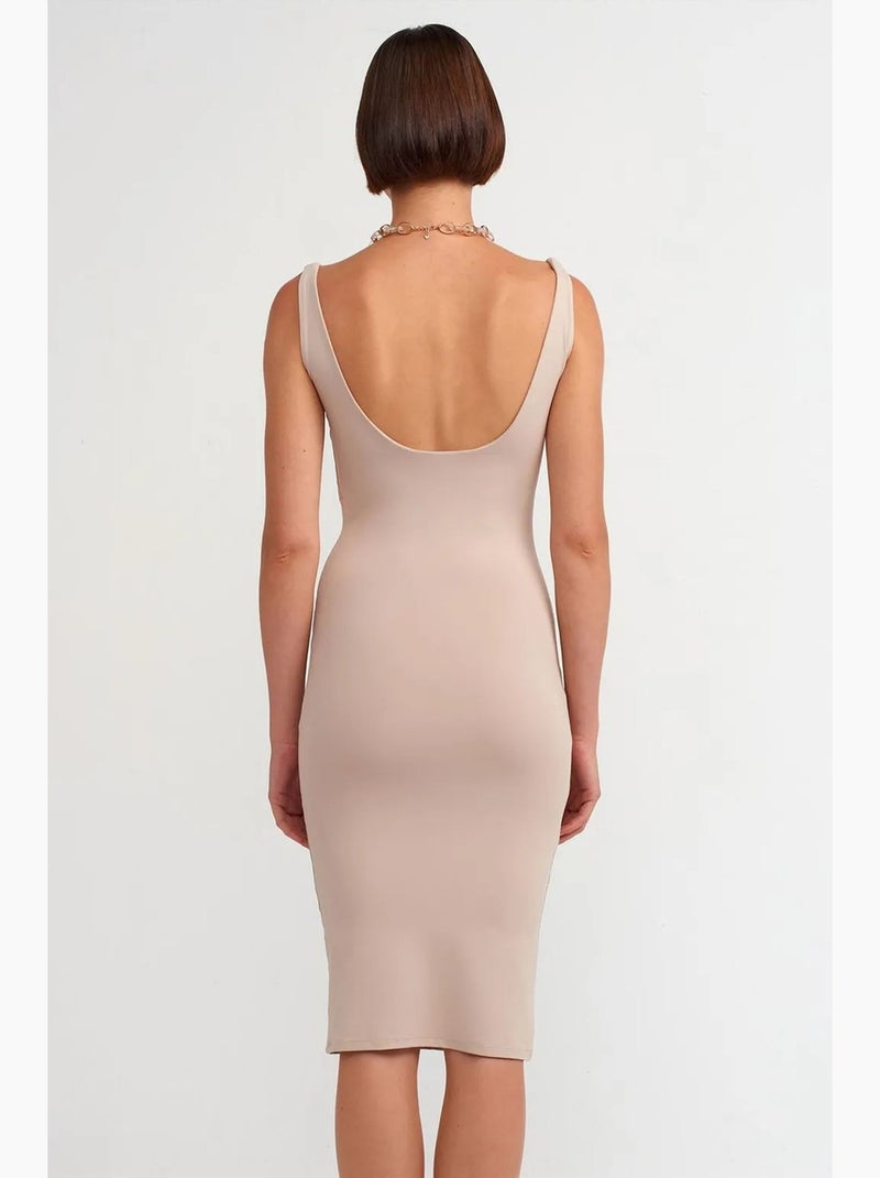 Vestido midi justo sem mangas dilvin Bege-argila - Kiabi