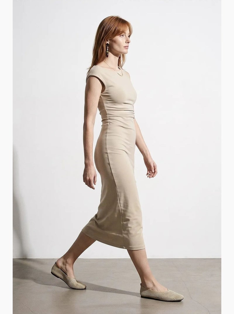 Vestido midi justo sem mangas dilvin Bege-argila - Kiabi