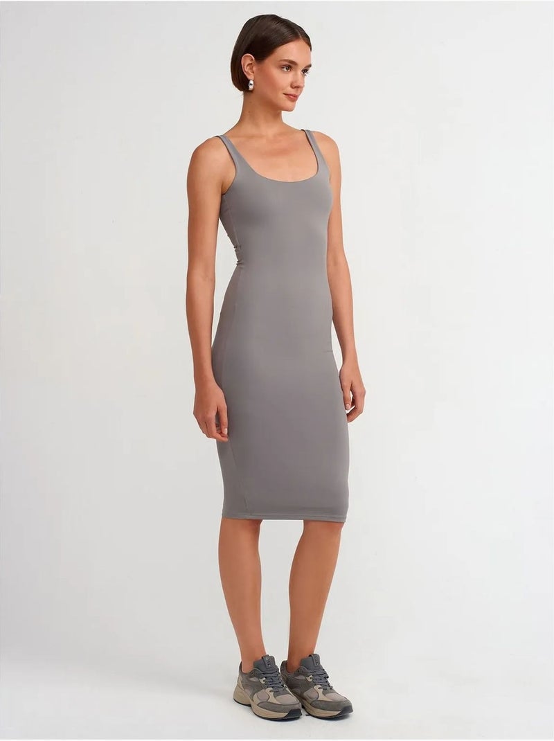 Vestido midi justo sem mangas dilvin Cinza - Kiabi