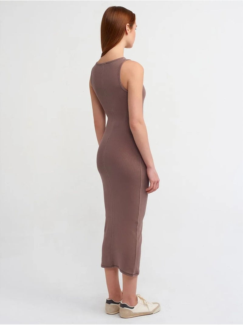 Vestido midi justo sem mangas dilvin Malva - Kiabi