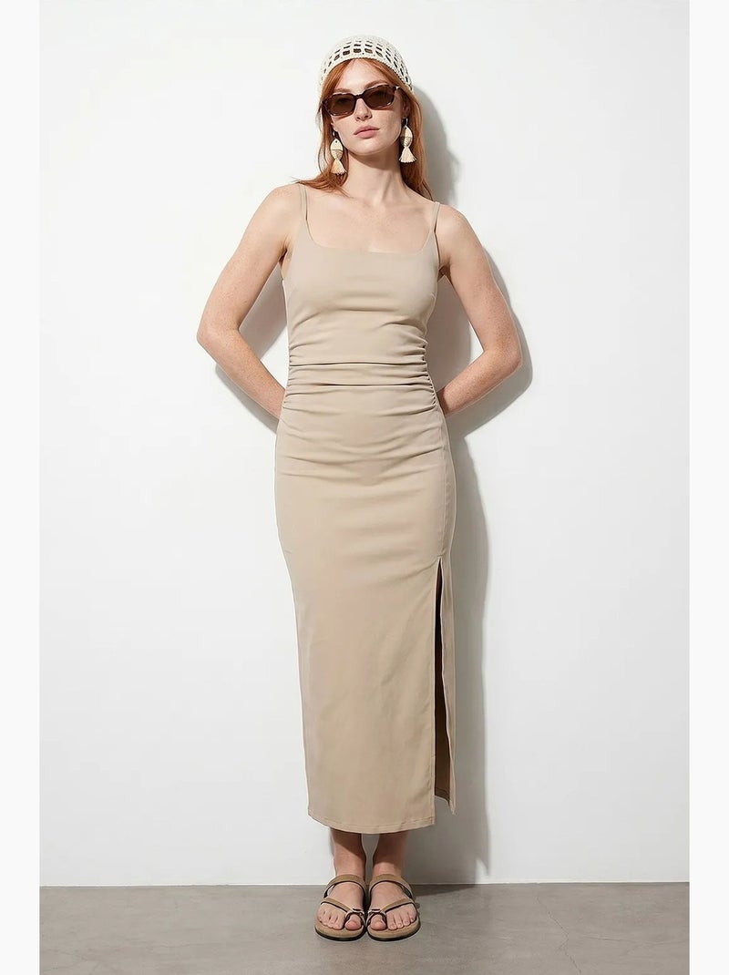 Vestido midi justo sem mangas para mulher dilvin Bege-argila - Kiabi