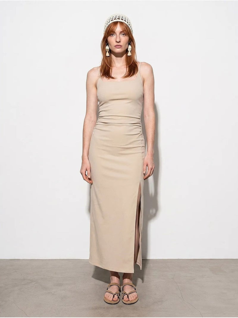 Vestido midi justo sem mangas para mulher dilvin Bege-argila - Kiabi