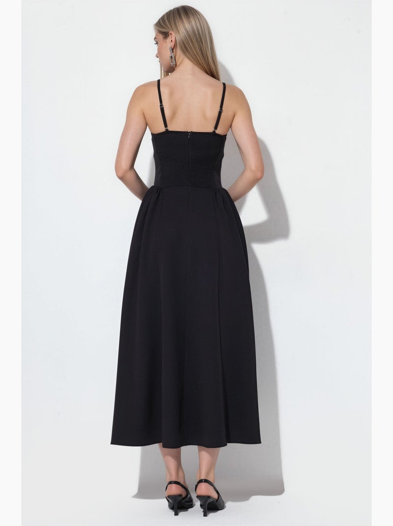 Vestido midi liso com decote em coração hiccup Preto - Kiabi