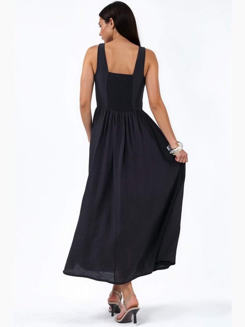 Vestido midi liso com decote quadrado busem Preto - Kiabi