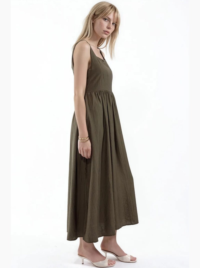 Vestido midi liso com decote quadrado busem Verde cáqui - Kiabi