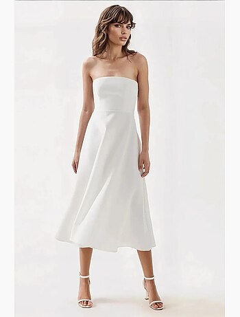 Vestido midi sem alças em forma de a hiccup