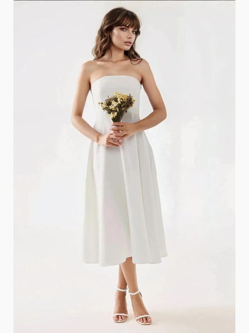 Vestido midi sem alças em forma de a hiccup - Kiabi Vestido midi sem alças em forma de a hiccup - Kiabi