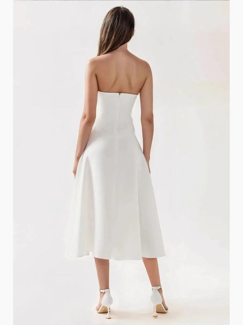 Vestido midi sem alças em forma de a hiccup - Kiabi Vestido midi sem alças em forma de a hiccup - Kiabi