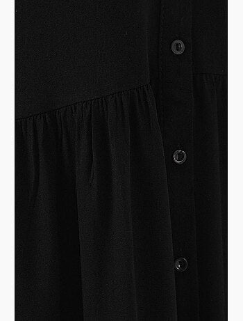 Vestido midi sem mangas com botões e colarinho de camisa bdart