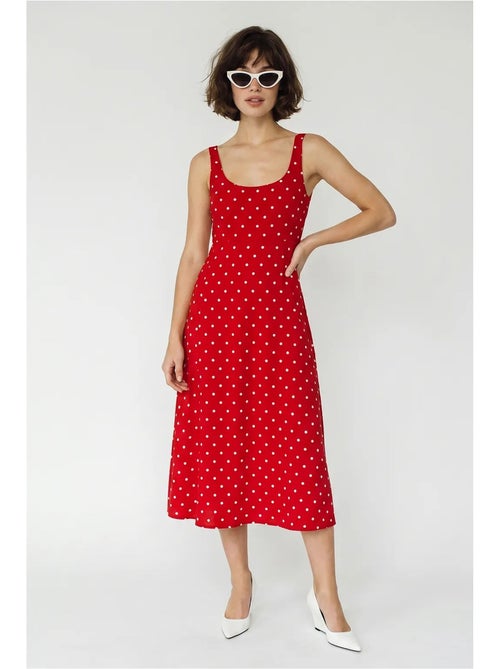 Vestido midi sem mangas de bolinhas com detalhe de amarração lucci - Kiabi Vestido midi sem mangas de bolinhas com detalhe de amarração lucci - Kiabi