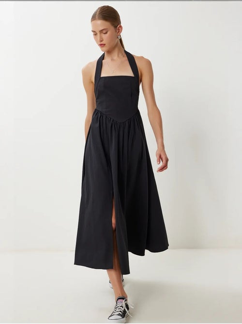 Vestido midi slim fit com decote quadrado istanbul - Kiabi Vestido midi slim fit com decote quadrado istanbul - Kiabi