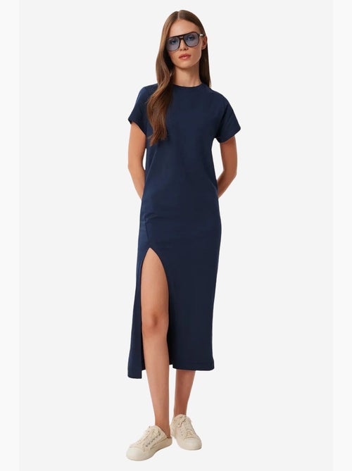 Vestido midi slim fit com racha lateral istanbul - Kiabi Vestido midi slim fit com racha lateral istanbul - Kiabi
