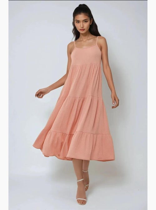 Vestido midi texturado em formato a hiccup - Kiabi Vestido midi texturado em formato a hiccup - Kiabi