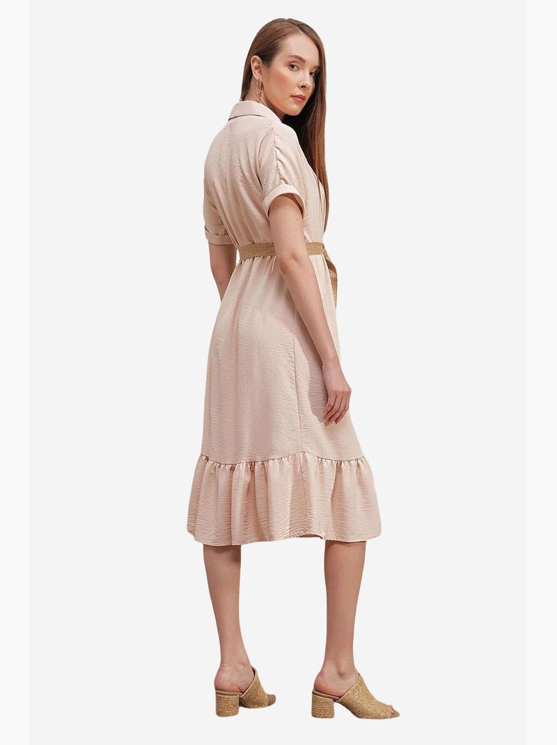Vestido midi texturizado com cinto e colarinho de camisa bdart Creme - Kiabi