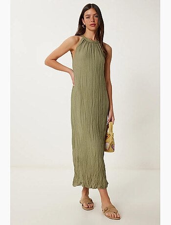 Vestido midi texturizado com decote halter istanbul