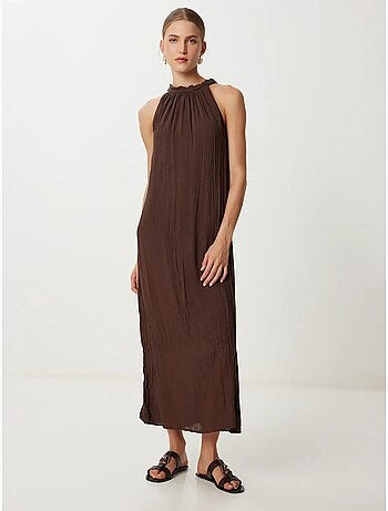 Vestido midi texturizado com decote halter istanbul