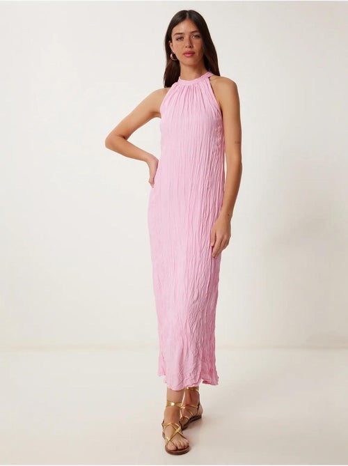 Vestido midi texturizado com decote halter istanbul - Kiabi Vestido midi texturizado com decote halter istanbul - Kiabi