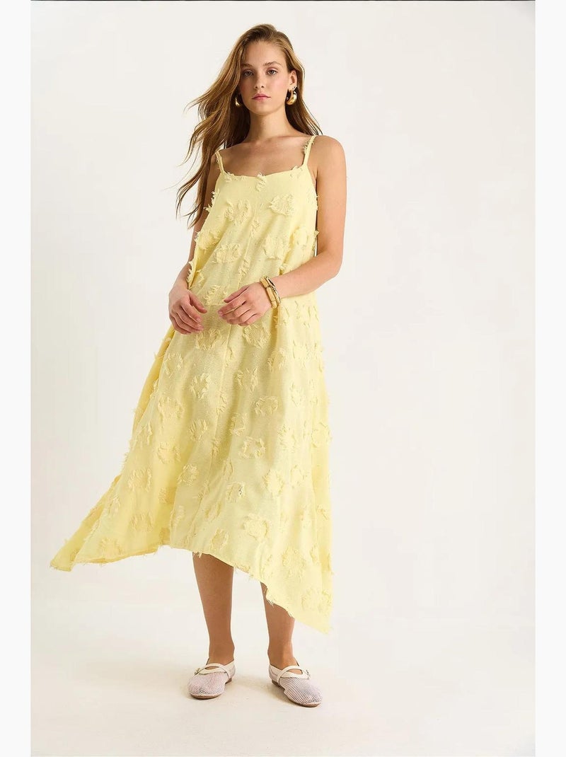 Vestido midi texturizado com gola quadrada lucci Amarelo-limão - Kiabi