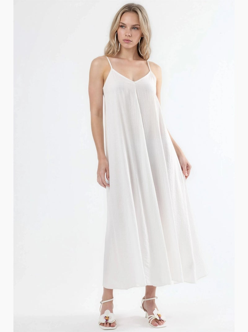 Vestido midi tipo combinação com decote em v busem Branco - Kiabi