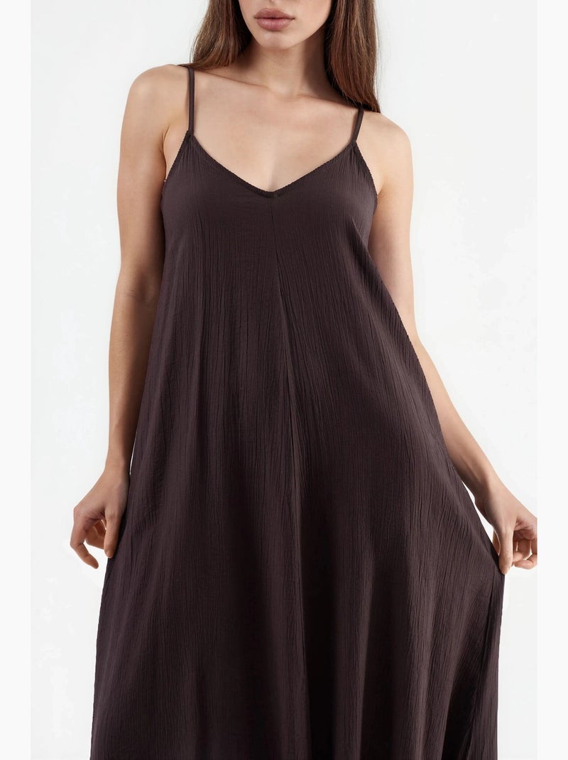 Vestido midi tipo combinação com decote em v busem Castanho-chocolate - Kiabi
