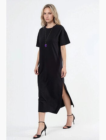 Vestido midi tipo t-shirt com gola redonda busem