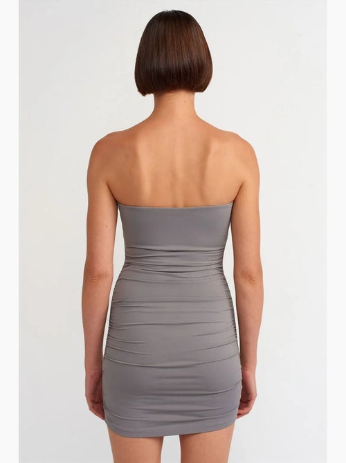 Vestido mini bodycon sem alças dilvin - Kiabi Vestido mini bodycon sem alças dilvin - Kiabi