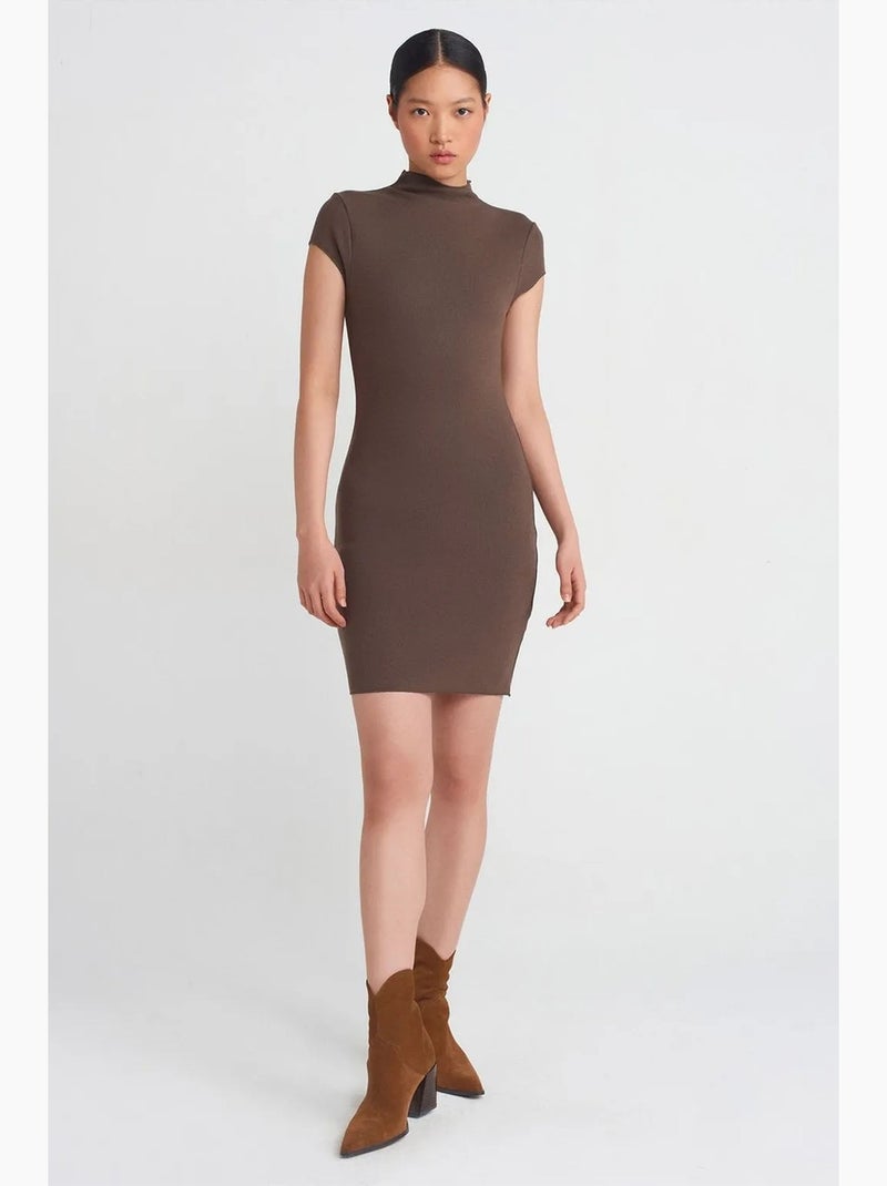 Vestido mini bodycon sem costuras dilvin Castanho - Kiabi