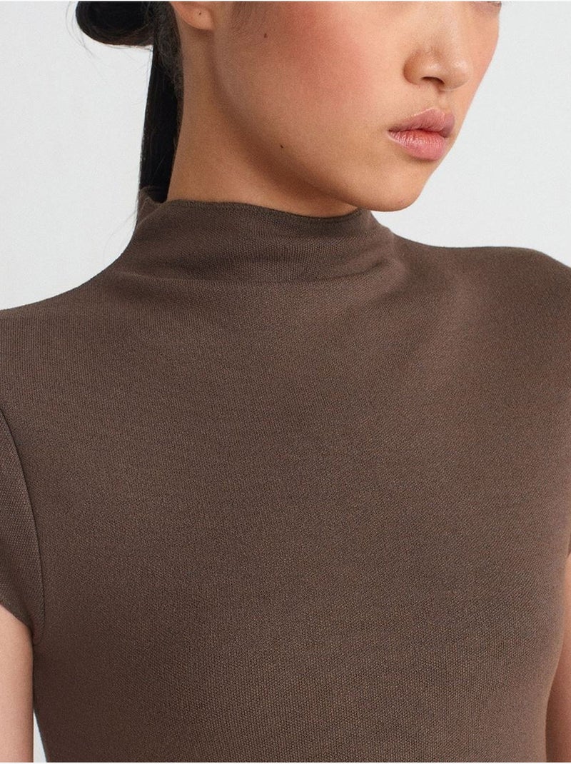 Vestido mini bodycon sem costuras dilvin Castanho - Kiabi