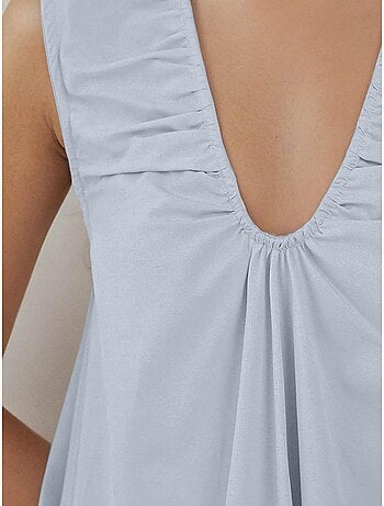 Vestido mini com decote em u e corte em a hiccup