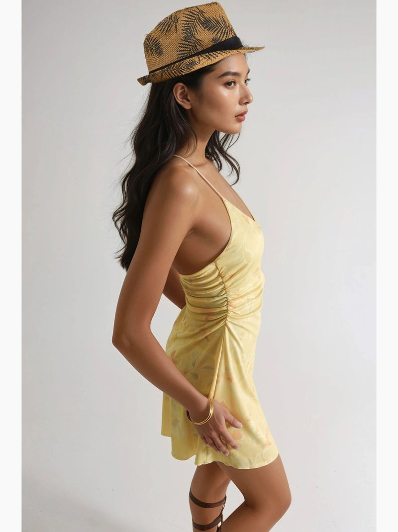 Vestido mini com estampado floral e decote halter hiccup Âmbar - Kiabi