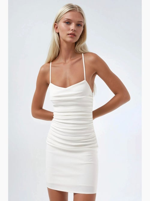 Vestido mini com gola em coração e franzido hiccup - Kiabi