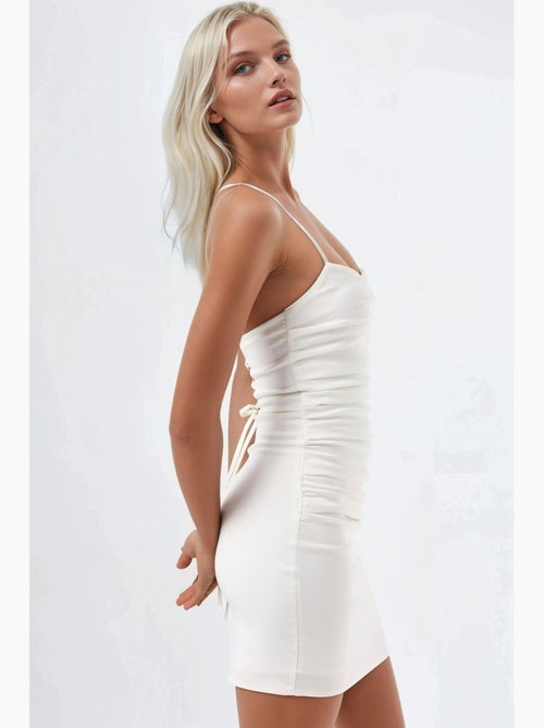 Vestido mini com gola em coração e franzido hiccup - Kiabi