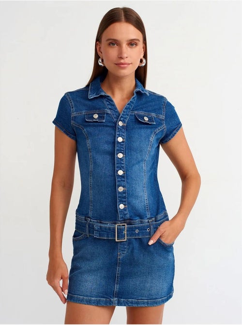 Vestido mini de ganga com cinto dilvin - Kiabi Vestido mini de ganga com cinto dilvin - Kiabi