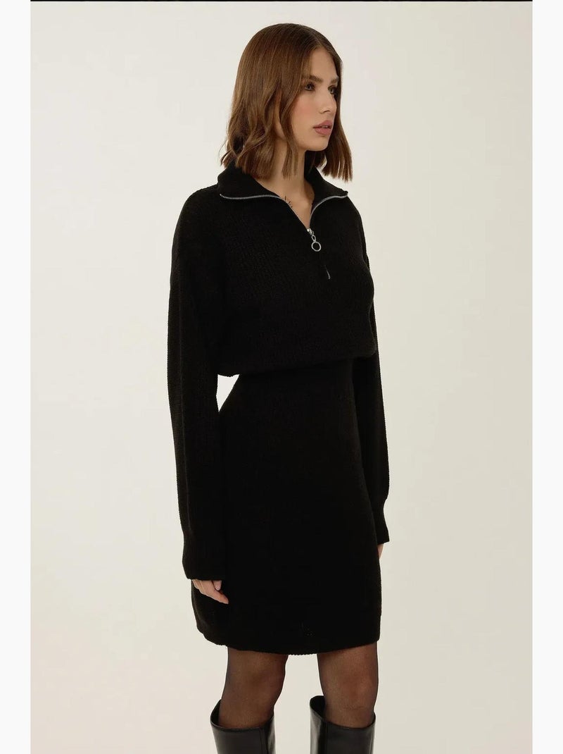 Vestido mini de malha canelada com cintura assente e gola com fecho hiccup Preto - Kiabi