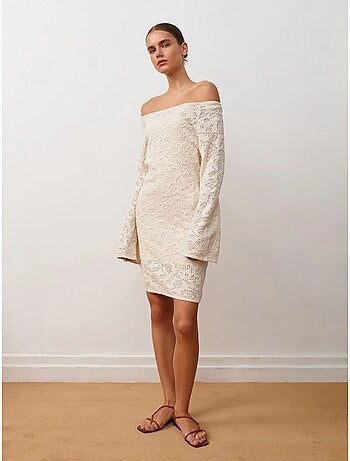 Vestido mini de renda justo dilvin