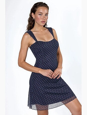 Vestido mini de tule às bolinhas com gola em coração hiccup