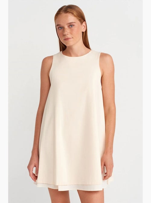 Vestido mini direito sem mangas em popelina de algodão dilvin - Kiabi Vestido mini direito sem mangas em popelina de algodão dilvin - Kiabi