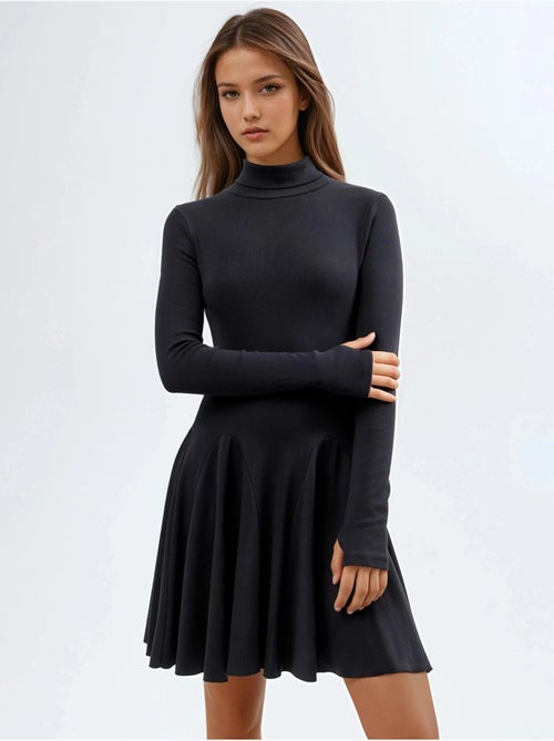 Vestido mini em jersey com gola alta busem - Kiabi Vestido mini em jersey com gola alta busem - Kiabi