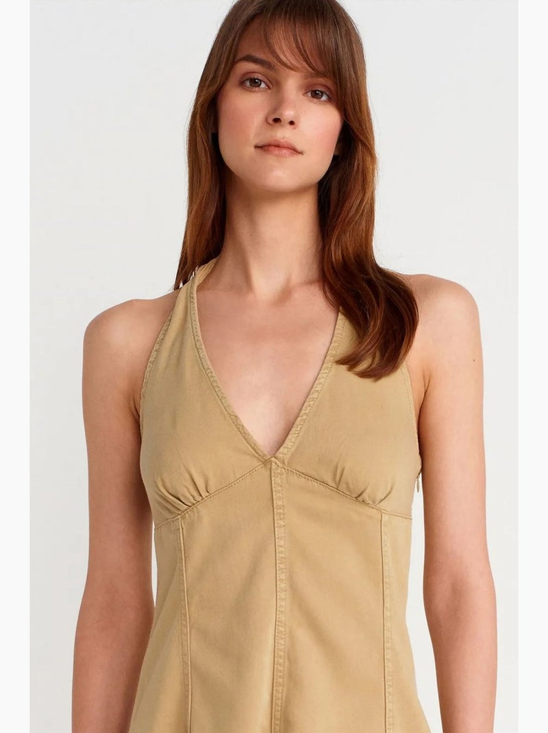 Vestido mini em linha a com decote halter dilvin Camelo - Kiabi