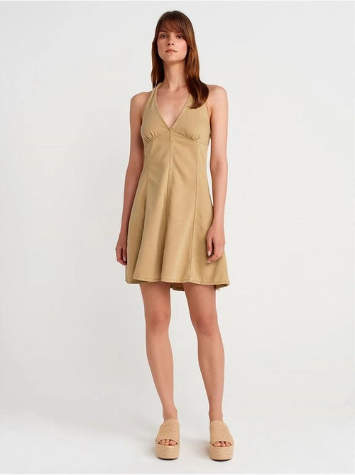 Vestido mini em linha a com decote halter dilvin - Kiabi