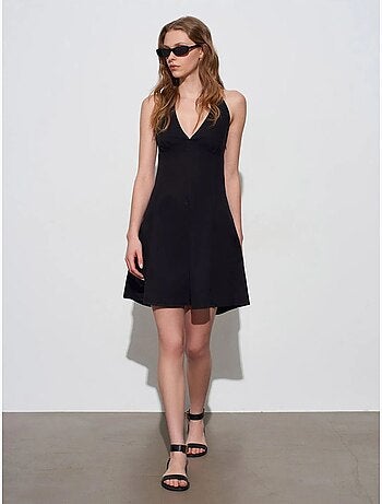 Vestido mini em linha a com decote halter dilvin