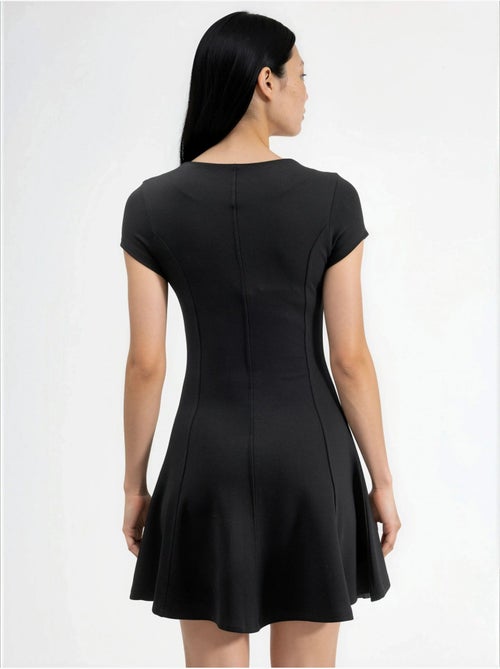 Vestido mini em linha a de manga curta busem - Kiabi