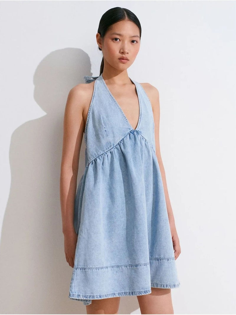Vestido mini halter em ganga de algodão dilvin Azul-safira - Kiabi