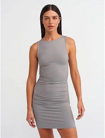Vestido mini justo com drapeado dilvin